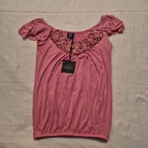 Bobeau women's XS Coral flutter sleeve embellished front neckline NWT